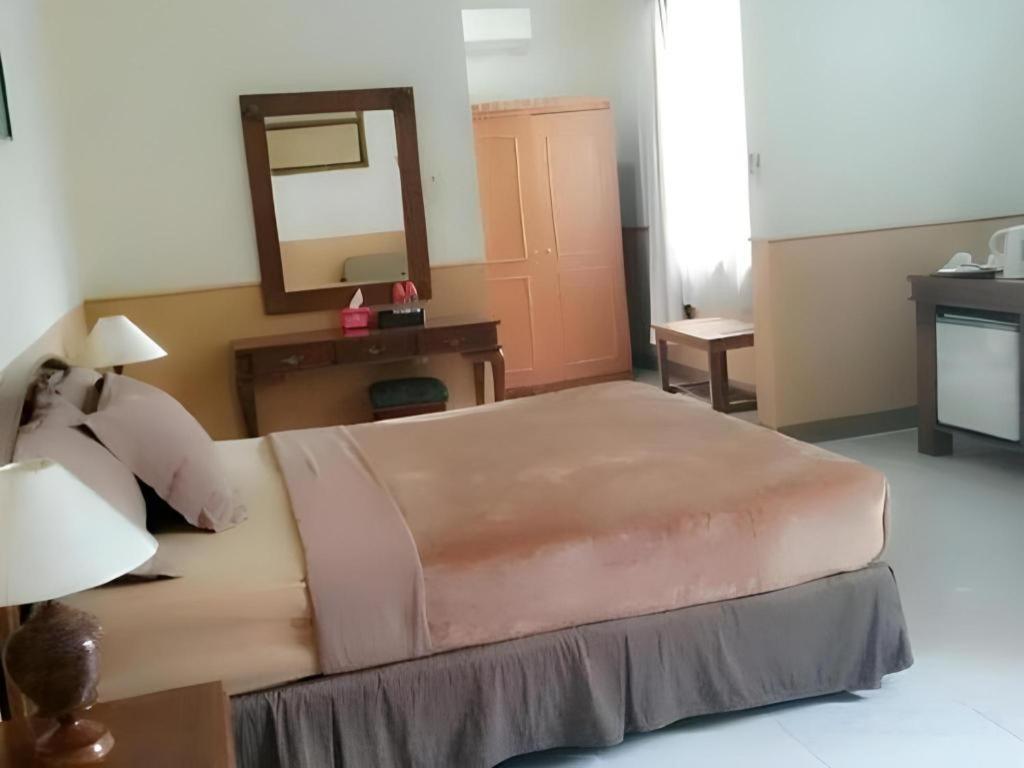 Mahadria Hotel Серанг Екстер'єр фото