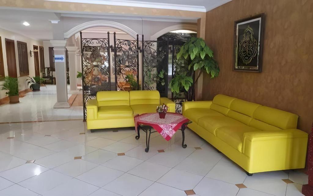 Mahadria Hotel Серанг Екстер'єр фото
