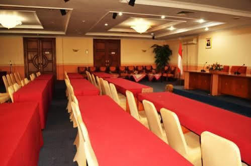 Mahadria Hotel Серанг Екстер'єр фото